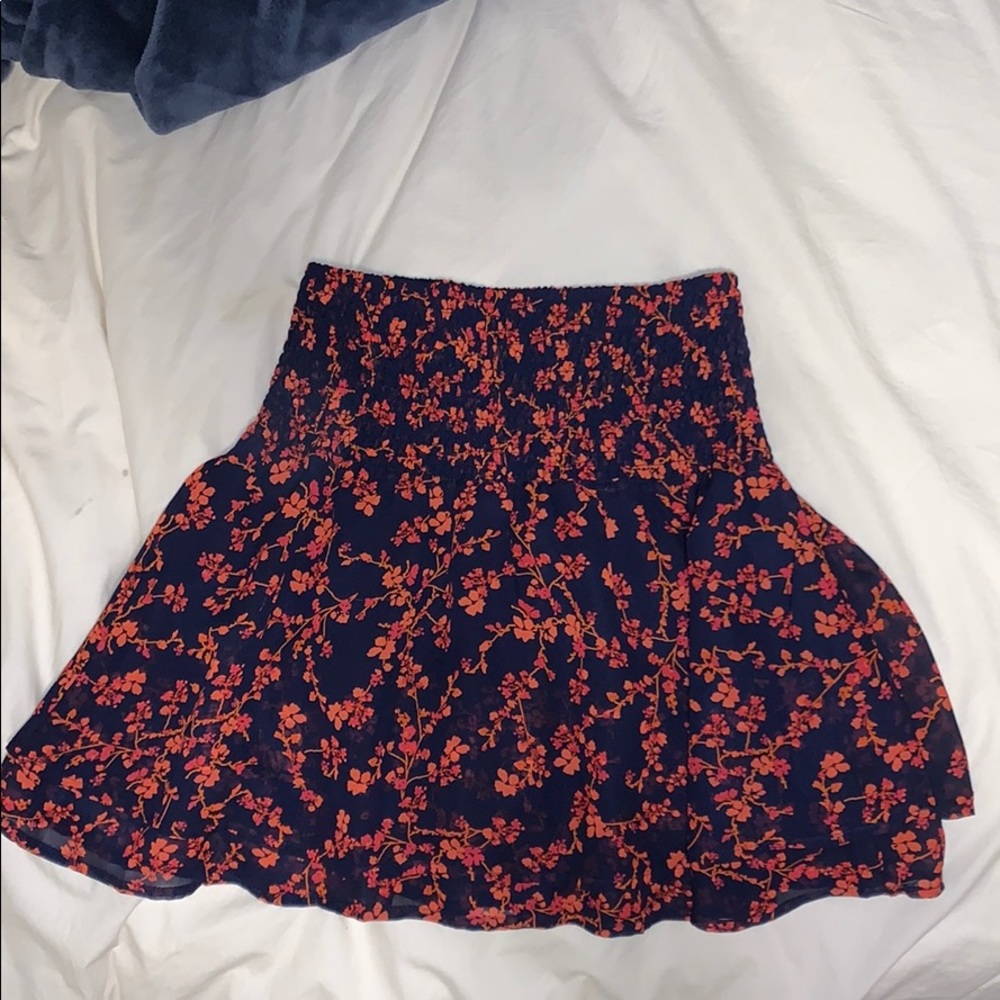 AQUA smocked floral mini skirt size XS BRAND NEW